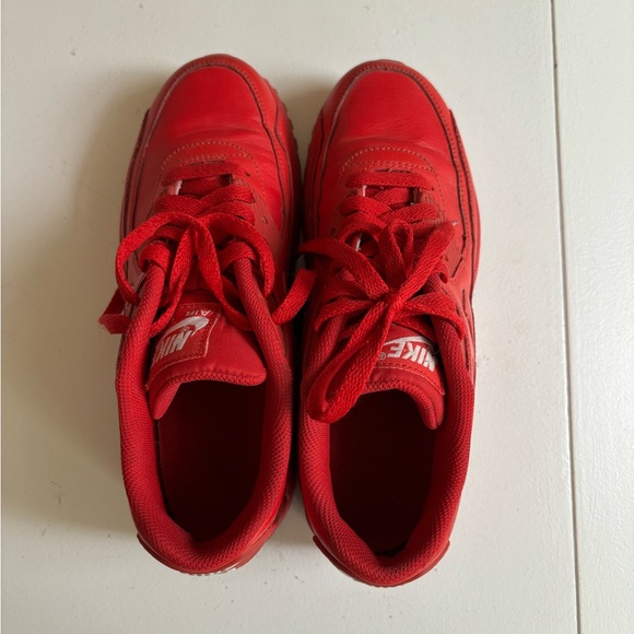 Triple Red Nike Air Max - Picture 2 of 2